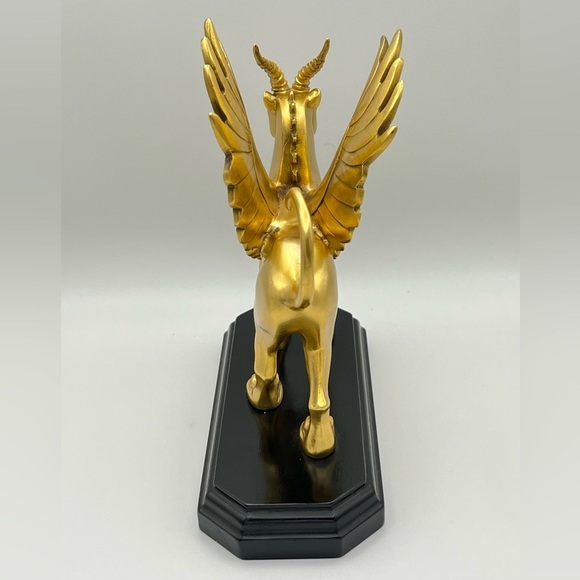 Metropolitan Museum Of Art MMA vintage gold bronze GRIFFIN LION sculpture statue - Picture 8 of 14